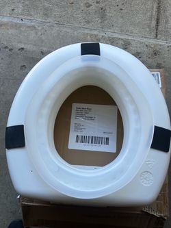Toilet seat Riser