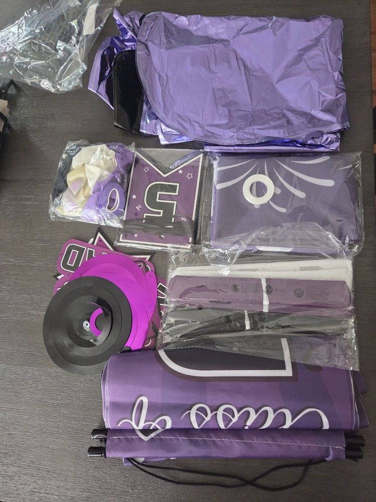 Purple Graduation Decor