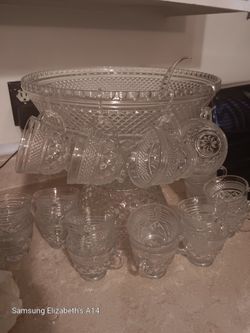 VINTAGE WEXFORD DOUBLE PUNCH BOWL PEDESTAL SET 