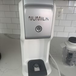 Nut Milk Maker - Numilk