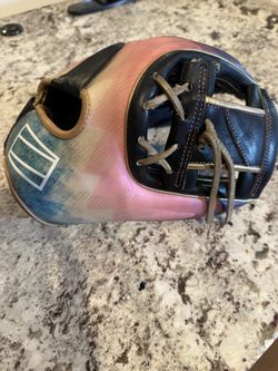 Rev 1 Glove Baseball