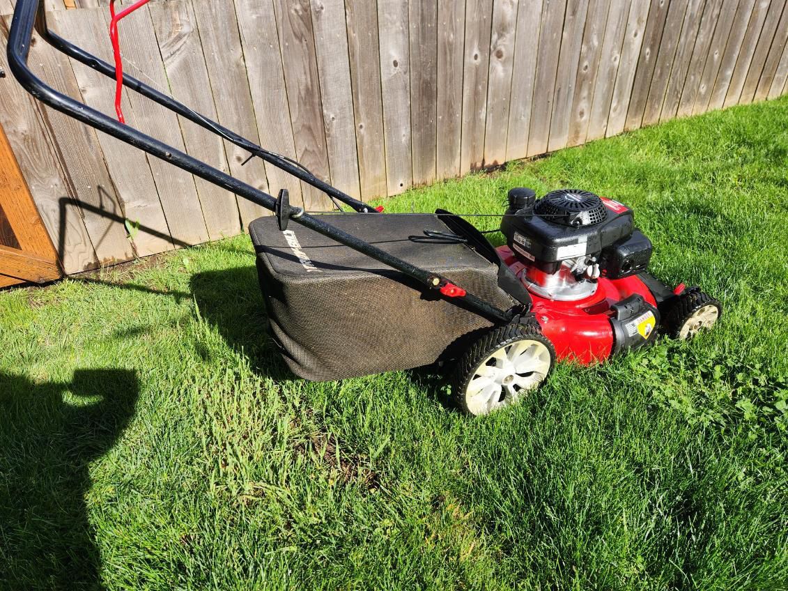 Troy built Lawn Mower 