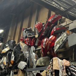 CAR HEADLIGHTS & TAIL LIGHTS