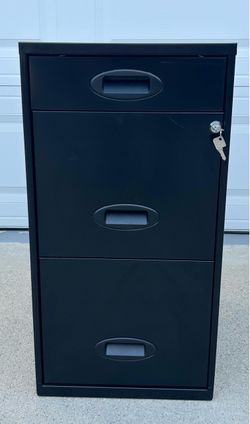 File Cabinet with Keys