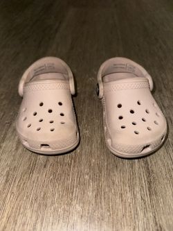 4 C Crocs