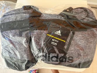 BRAND NEW Adidas Defender IV Medium Duffel Gym Bag Gray Black