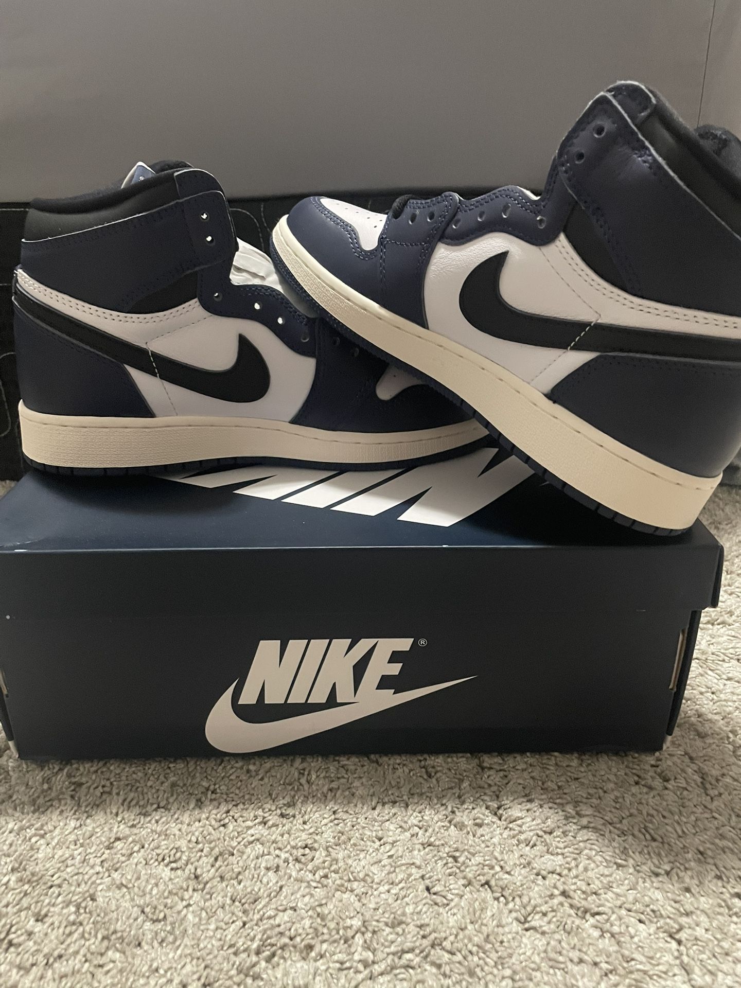 Jordan 1 Retro High Og Midnight Navy/black-white Size 5y 6.5 Women 