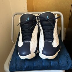 Size 7Y Jordan 13