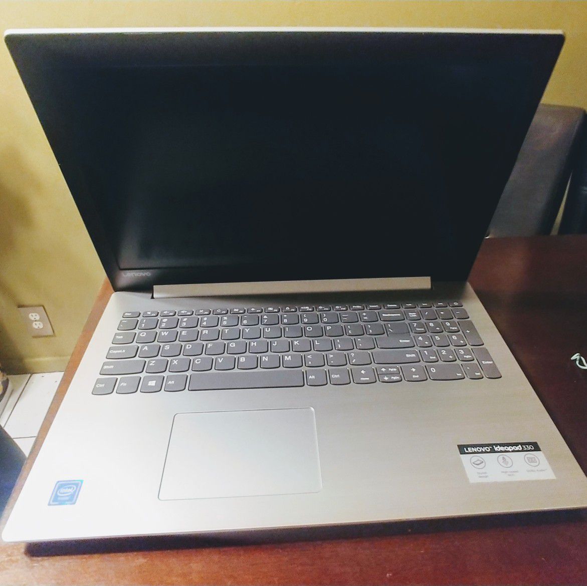 Lenovo Laptop 15" Screen