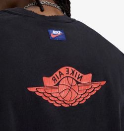 Nike Air Jordan Rare Air T-shirt  BLACK/CHILE RED IB3130-010 Size Medium