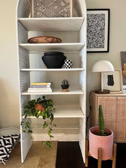 Large wicker shelf