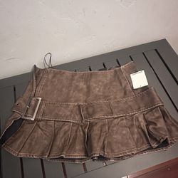 Faux Leather Pleated Skirt 