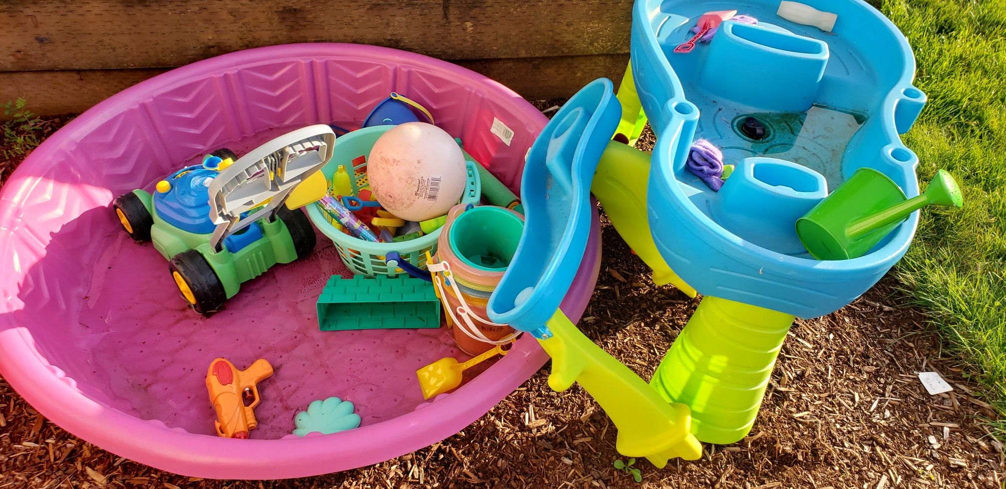 Free outdoor toys