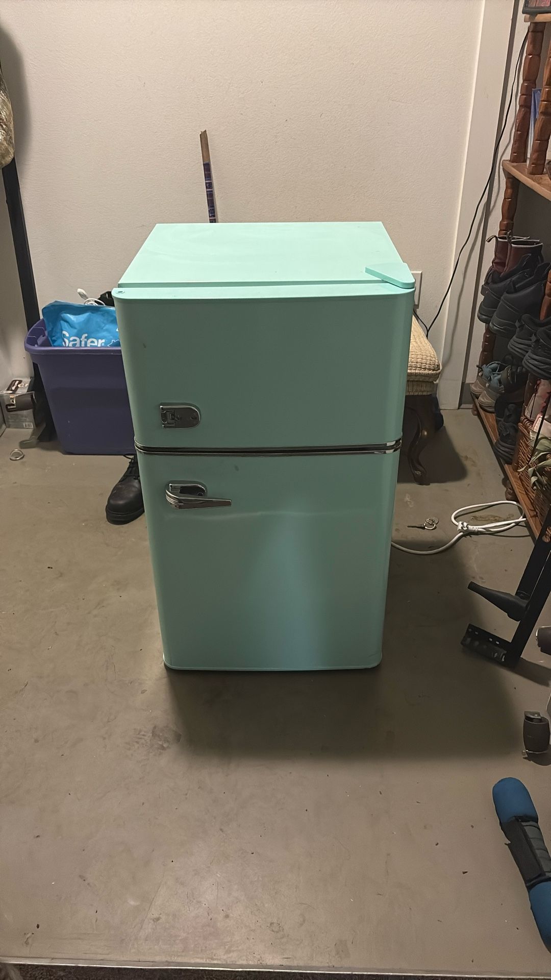 Insignia Fridge