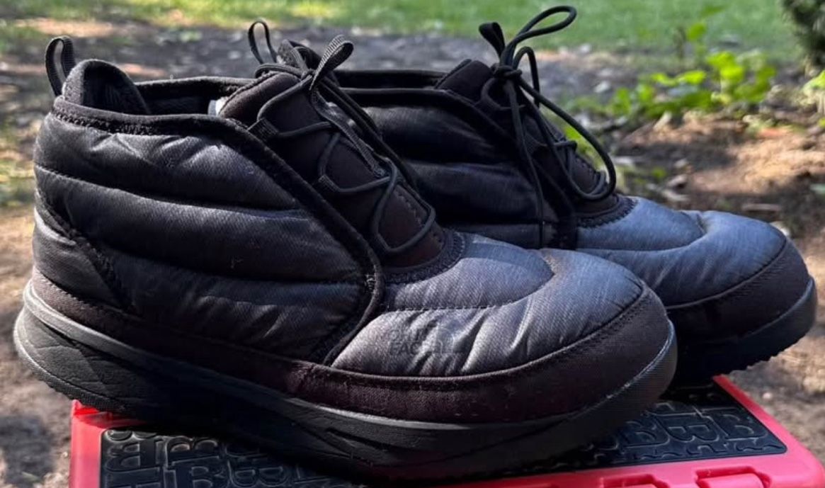 Shoes Gently Used In Very Good Condition 