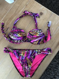 Victoria Secret Bikini !!!