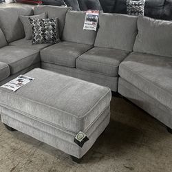 $50 takes it home today! American Freight, 1001 E Hwy 83 McAllen, Same Day Delivery