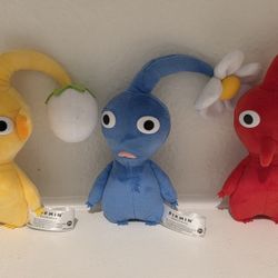 Nintendo Pikmin Plush Figures 
