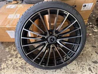 Mercedes 19” new amg styie rims tires sets