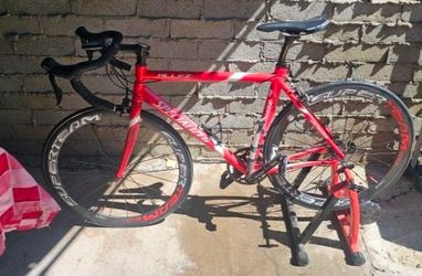 🚴‍♂️ Specialized Allez Sport Talla 56 - Rines de Carbono Superteam
