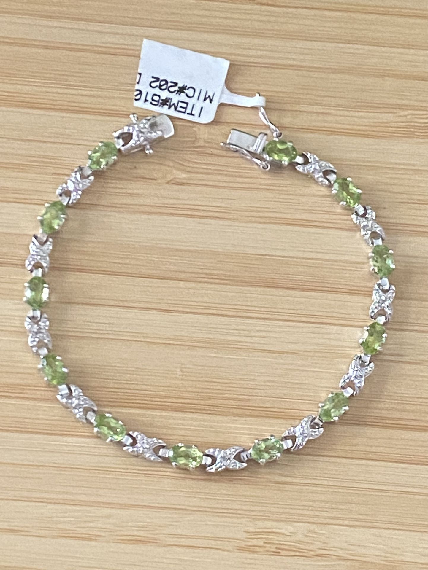 Sterling Silver Peridot Bracelet New With Tags, 7 inches of Wearablel Bracelet 