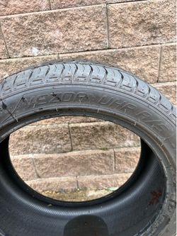 Vezda UHP A/S - Set of 4 Tires