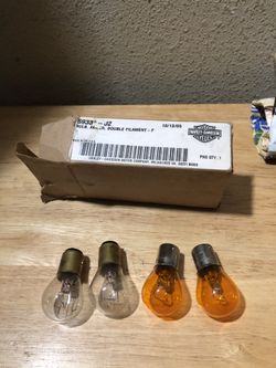 Motorcycle stop and turn light bulbs