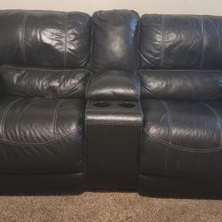 Reclining Couch 