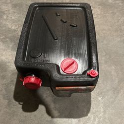 10 Quart Oil Drain Container