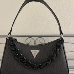 GUESS Shoulder Bag