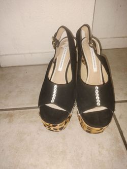 Leopard print platform heels