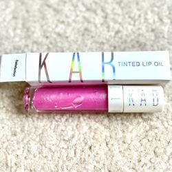 HYDRATING TINTED LIP OILS “Satisfaction” by KAB Cosmetics