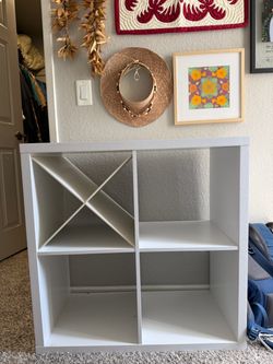 Bright room cubbies