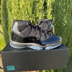 JORDAN 11 GAMMA SIZE 8.5