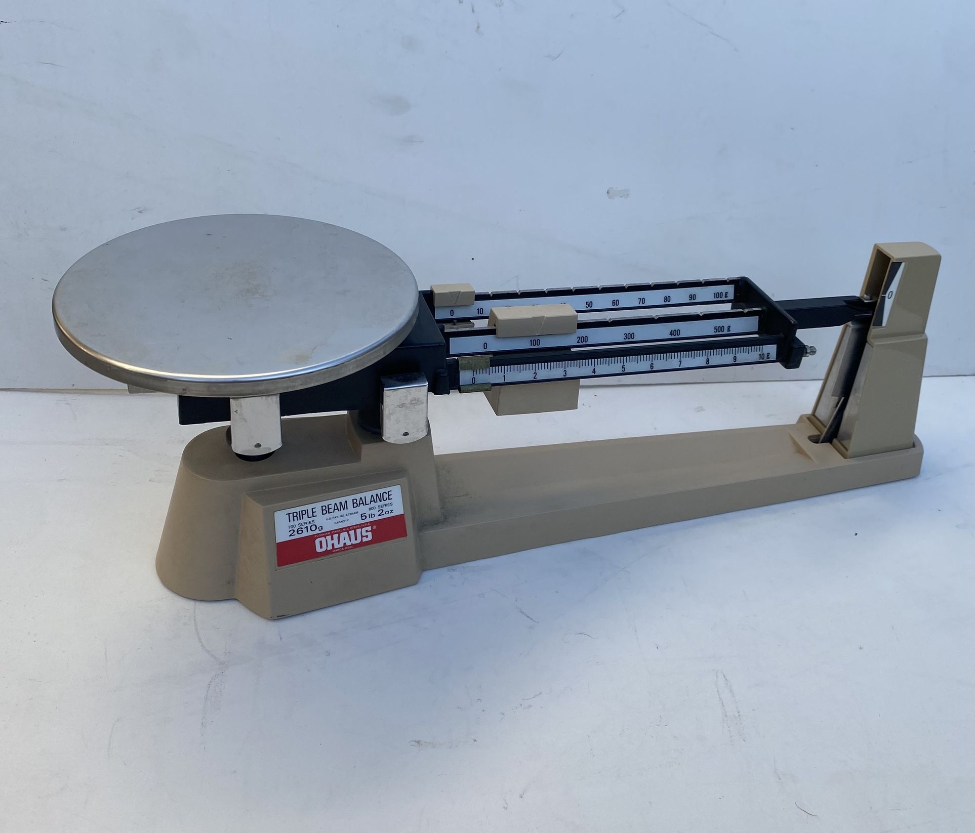 Vintage Ohaus Triple Beam Balance Scale 2610g 5lb 2oz 700 Series