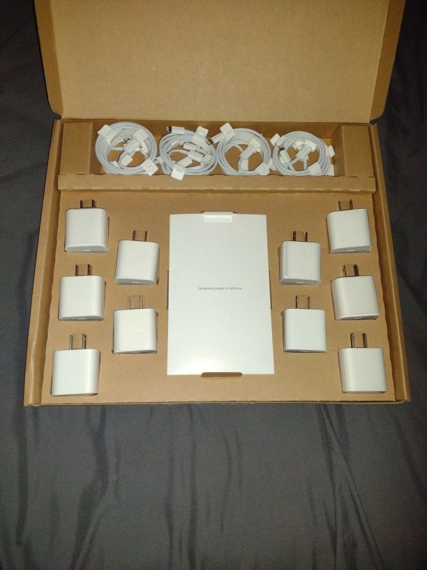 Apple Chargers + Blocks