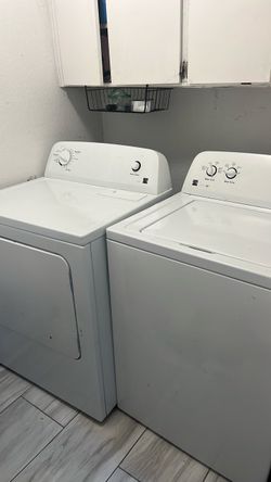 Kenmore washer and dryer set