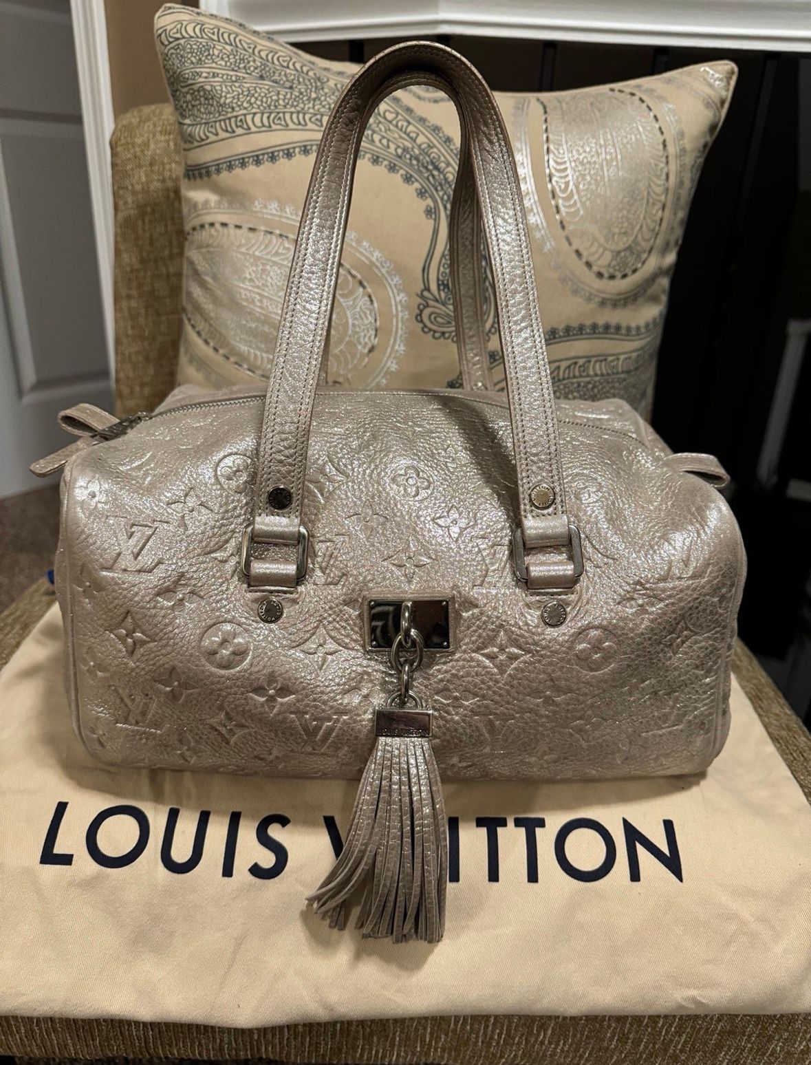 ❤️ MOTHER’S DAY SPECIAL! LV LOUIS VUITTON SHIMMER COMETE BRITTNEY SPEARS PURSE W/ DUST BAG ❤️