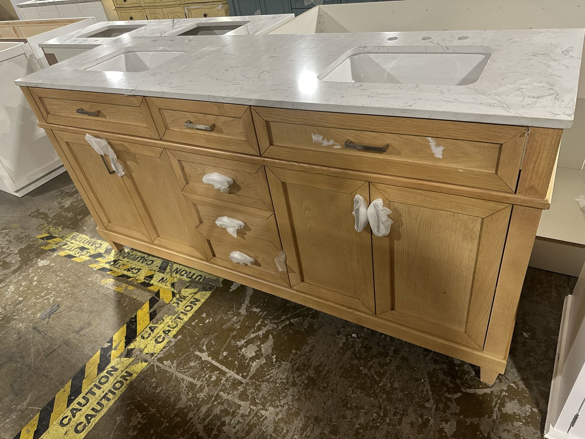 Sales On Vanity 72”55”60” Ask For Price