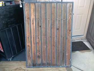 Gate