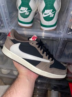 Jordan 1 Low Travis Mocha (9US)
