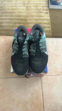 Kobe 11 - Elite Allstar- Size 11.5 - Like New! 