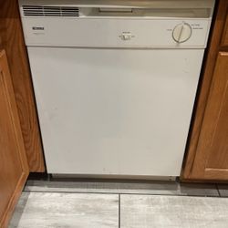 Kenmore Dishwasher