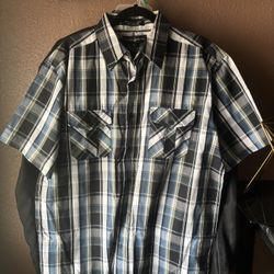 3 Men’s Button Up Dress Shirts XL