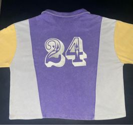 Size small Womens lakers