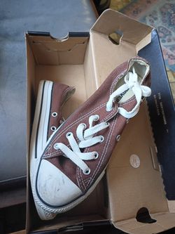 Brown converse size 2 youth