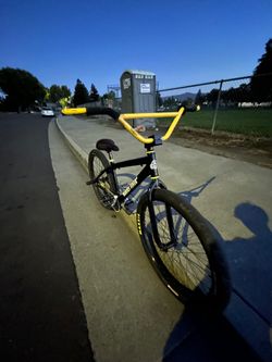 I fix bikes NOT SELLiNG THE BIKE