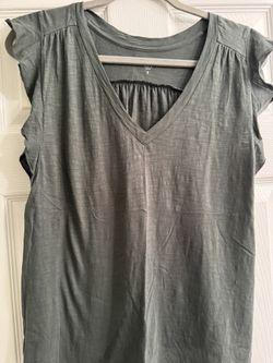 Loft Olive Green Women's V neck ruffle Top size small