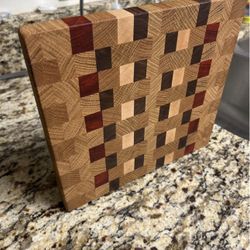 🪵 Premium End-Grain Hardwood Cutting Board - Handmade/ Ready to stir up jealousy 🤪🪵