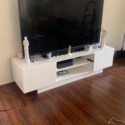 White Entertainment Center TV Stand